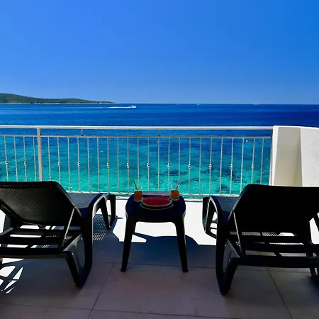 アパート Petarcica