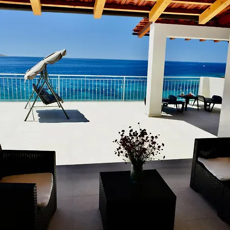 Petarcica ザヴァラ